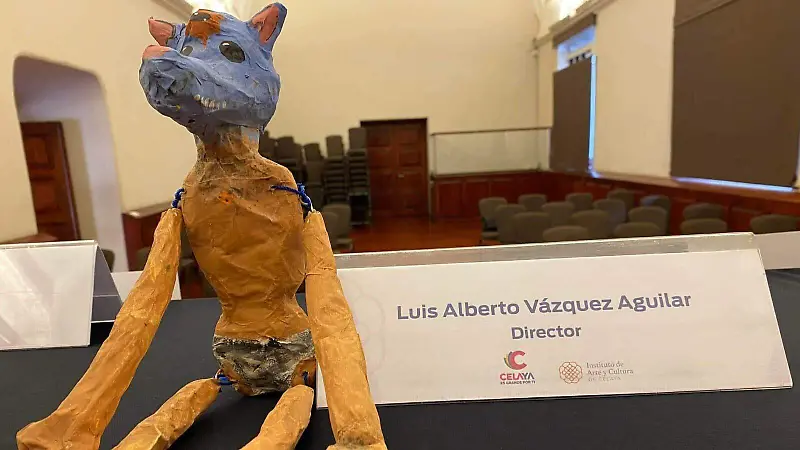 Alberto, orgulloso cineasta celayense